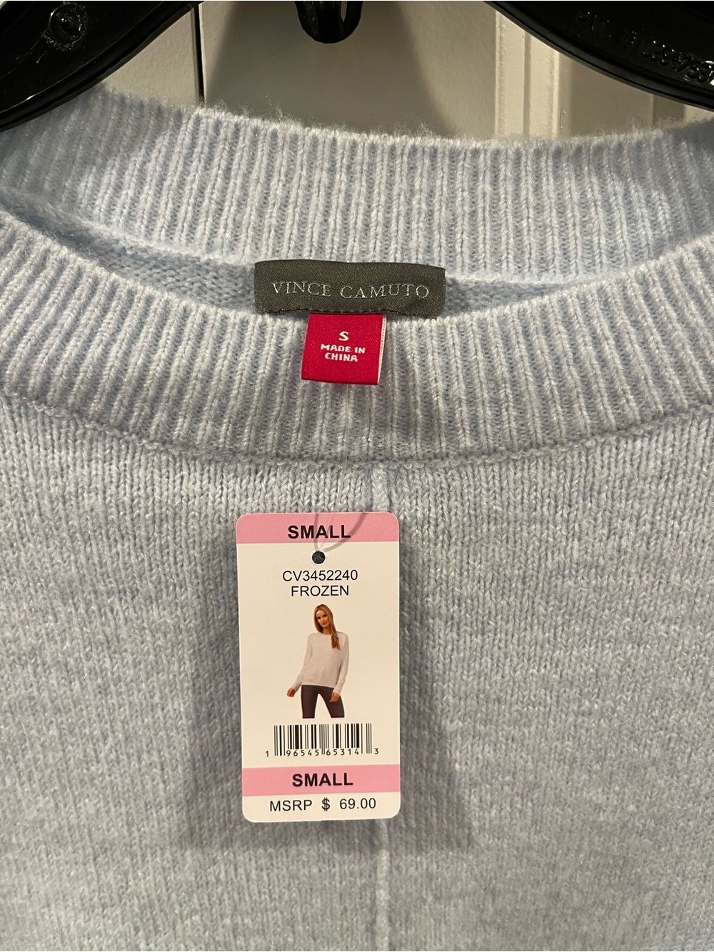 Vince Camuto Small Frozen Light Blue Sweater - Picture 2 of 4